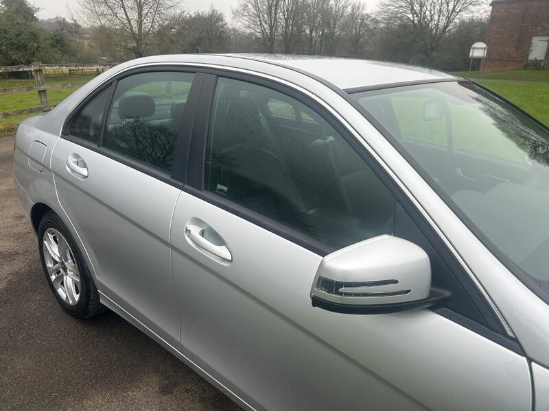 View MERCEDES-BENZ C CLASS 1.6 C180 Executive SE