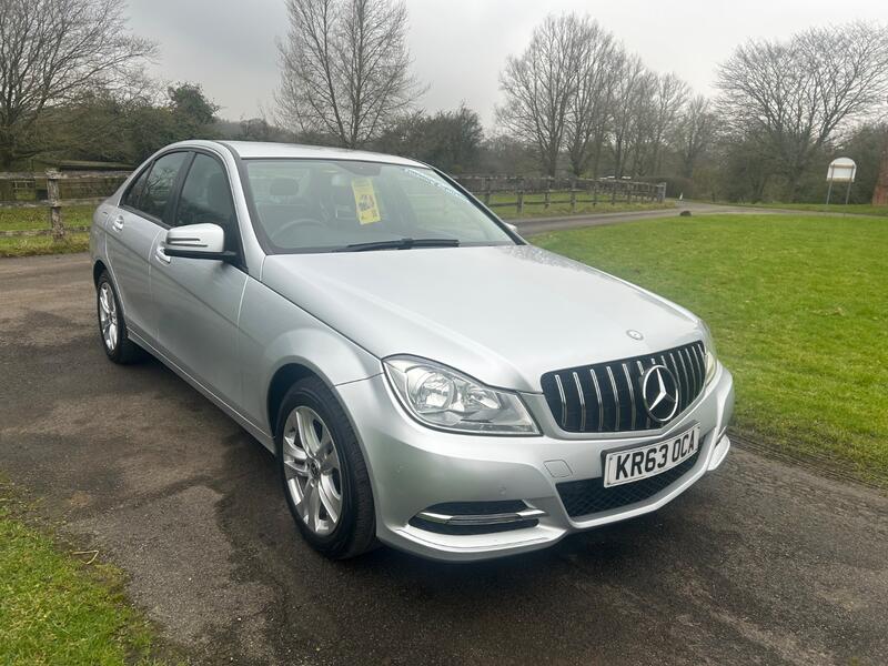 View MERCEDES-BENZ C CLASS 1.6 C180 Executive SE