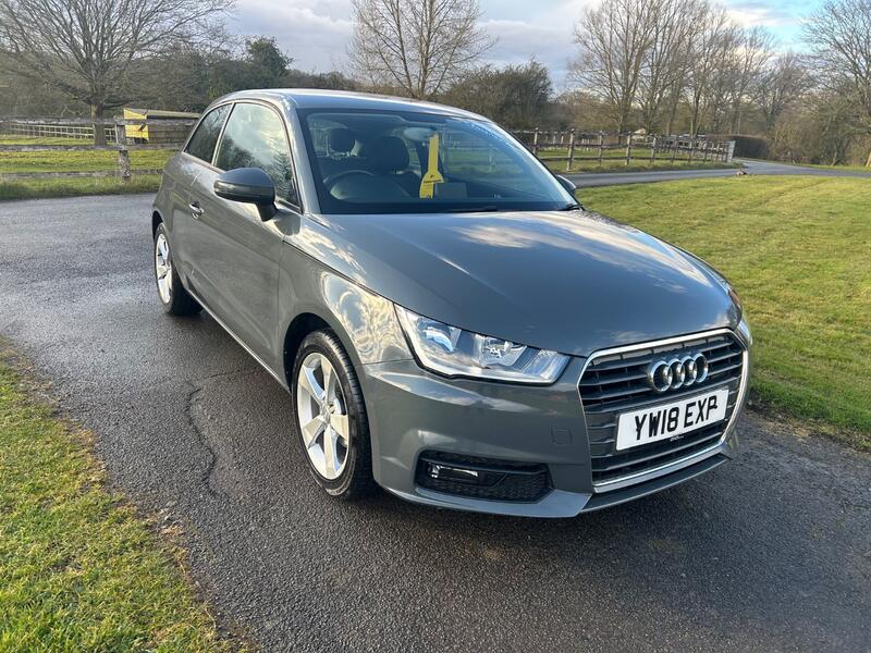 View AUDI A1 1.0 TFSI Sport