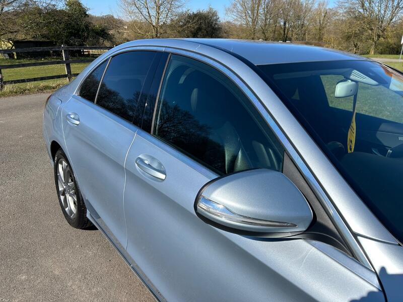 View MERCEDES-BENZ C CLASS 2.0 C200 Sport