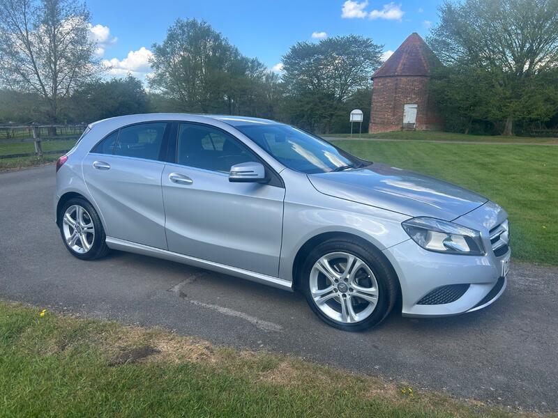 View MERCEDES-BENZ A CLASS 1.6 A180 Sport Edition