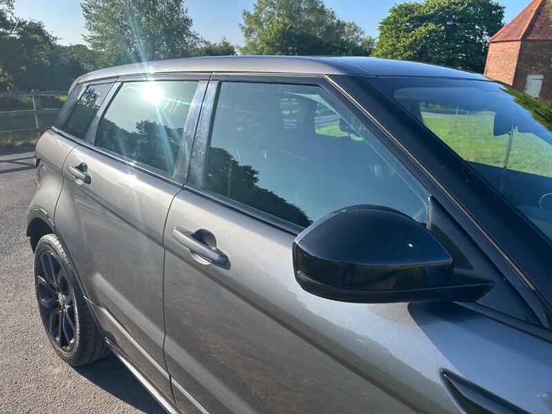 View LAND ROVER RANGE ROVER EVOQUE 2.2 SD4 Dynamic