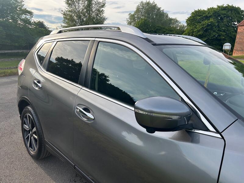 View NISSAN X-TRAIL 1.6 dCi N-Vision