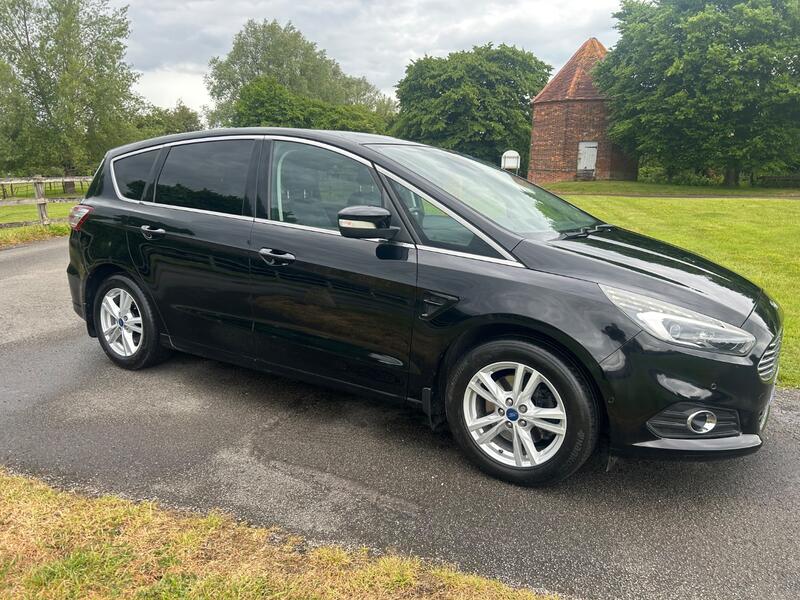 View FORD S-MAX 2.0 TDCi Titanium