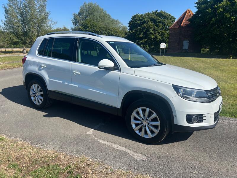 View VOLKSWAGEN TIGUAN 2.0 TDI BlueMotion Tech Match